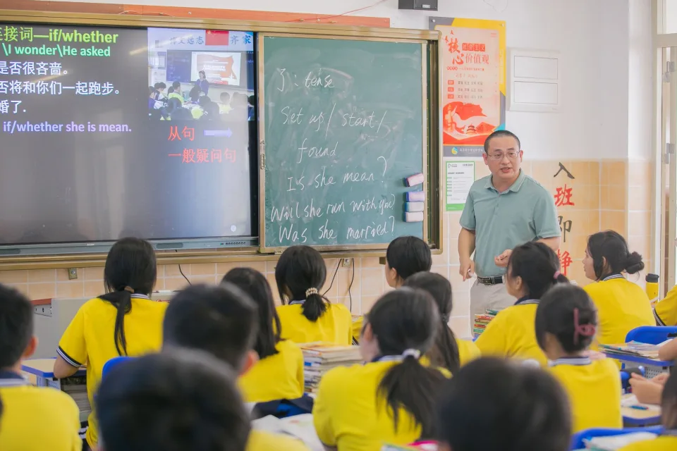Các khoá học tại Cơ Sở Nguyễn Huyền