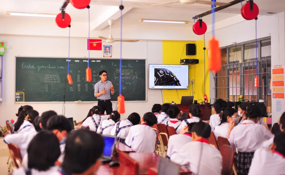 Các khoá học tại Cơ Sở Nguyễn Huyền